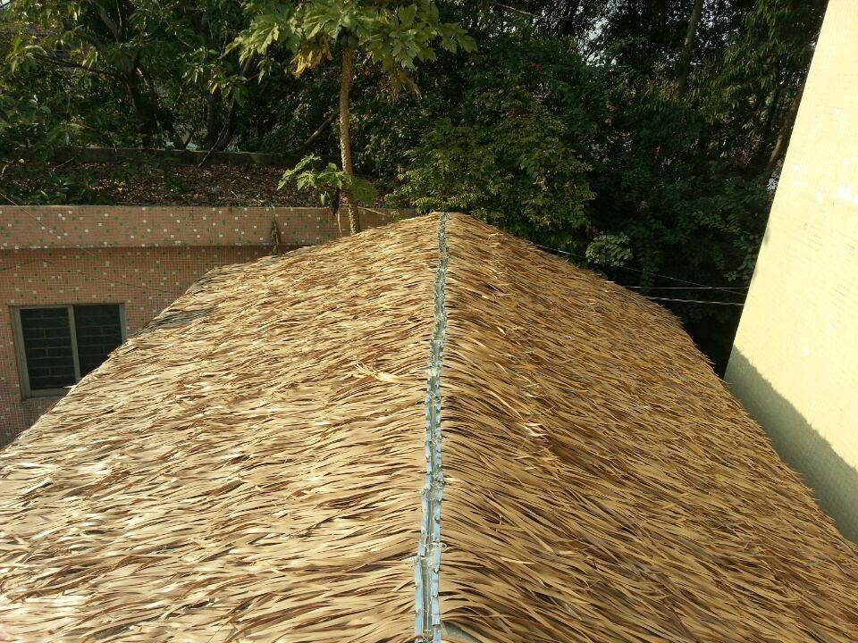 新品特價(jià) 廠家直銷阻燃塑料茅草瓦，打造自然建筑裝飾新風(fēng)尚
